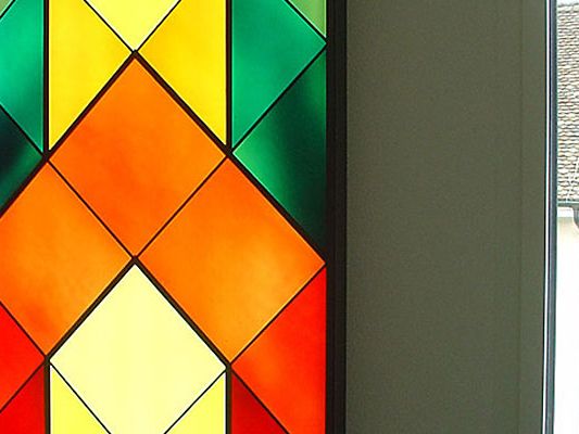 Glaskunst mit LED-Beleuchtung