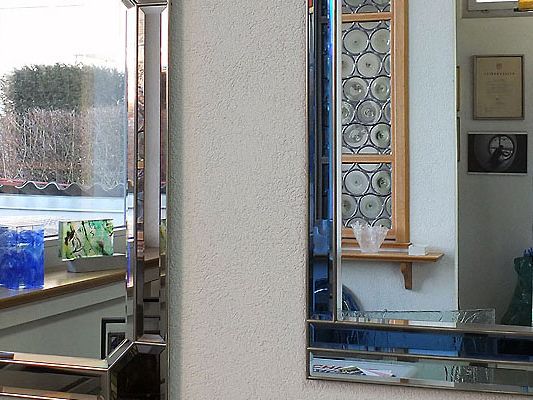Messingspiegel mit Facettenglas