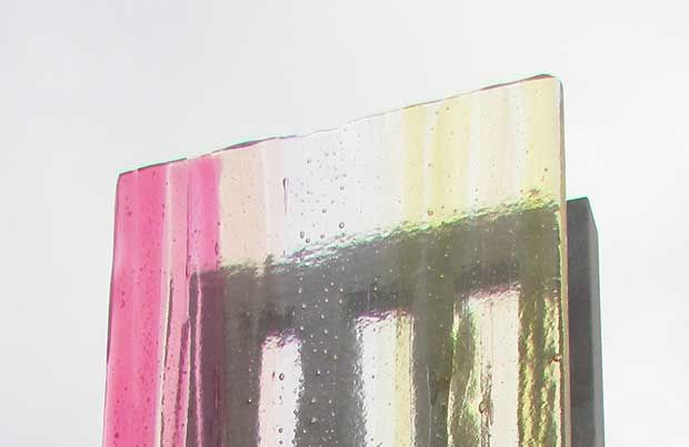 Grabmalkunst mit Schmelzglas