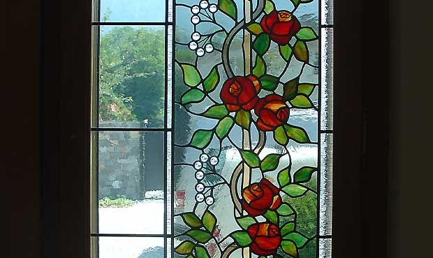 Neuherstellung Jugendstil Bleiverglasungen Rosenmotiv