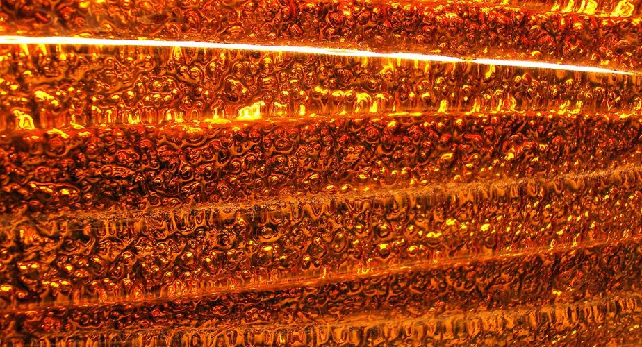 Schmelzglas Farbe Gold